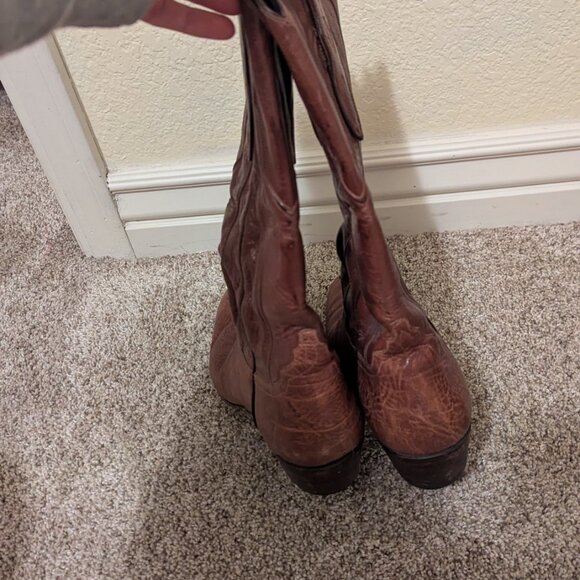 Beautiful Loveless cowboy boots 7.5 - Picture 2 of 6